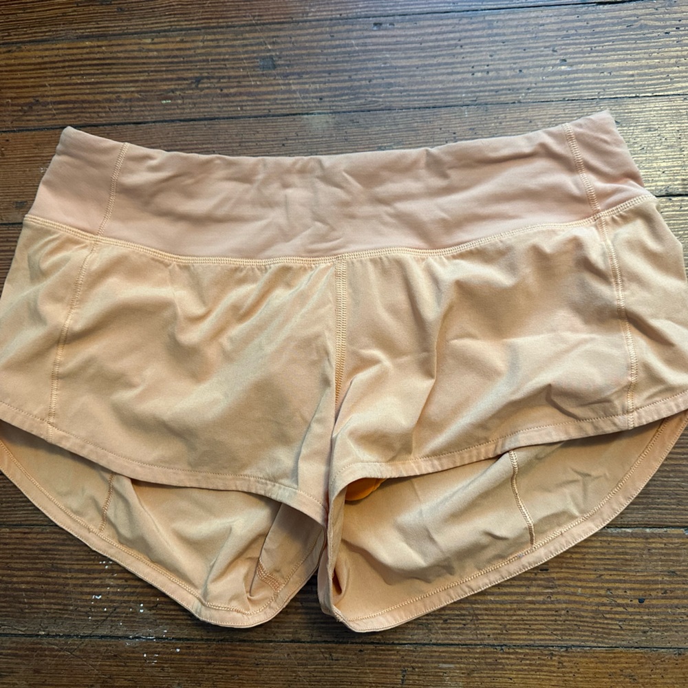 light orange lulu lemon speed up shorts 2.5”